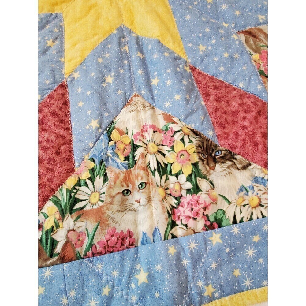VINTAGE HANDMADE OCTAGON QUILT TABLE TOPPER RUG STAR PATTERN CATS STARS - Picture 7 of 11